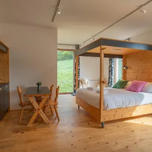  Aparthotel Eko Glamping Kristof Slovenië